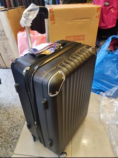 由 w200tw (刊登 ID 1231699617，圖片 1) 提交，位於 的 (類別：)，說明：。