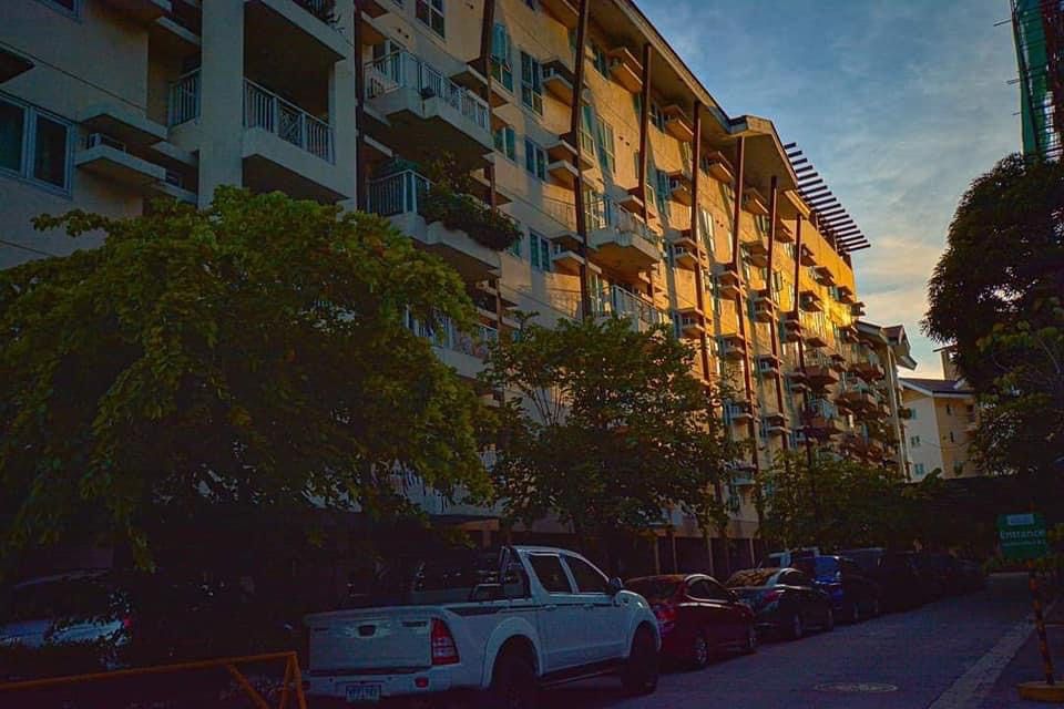 3BR ROCHESTER GARDEN CONDO IN PASIG RENT TO OWN ORTIGAS PATEROS TAGUIG