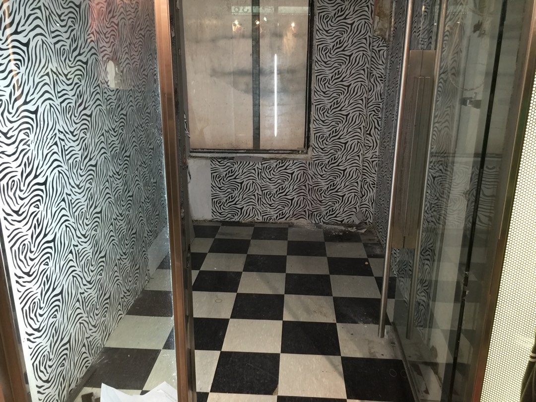 Urgent sale of a Mong Kok mall shop by an immigrant63438461907713112