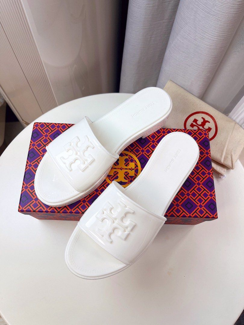 Tory burch logo jelly slides top