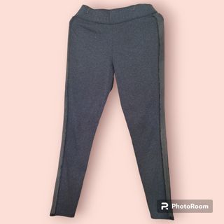 (Kategori: ) berada di . Dikirim oleh dit_second_clothes (ID iklan 1231677646, Gambar 1). Deskripsi: .