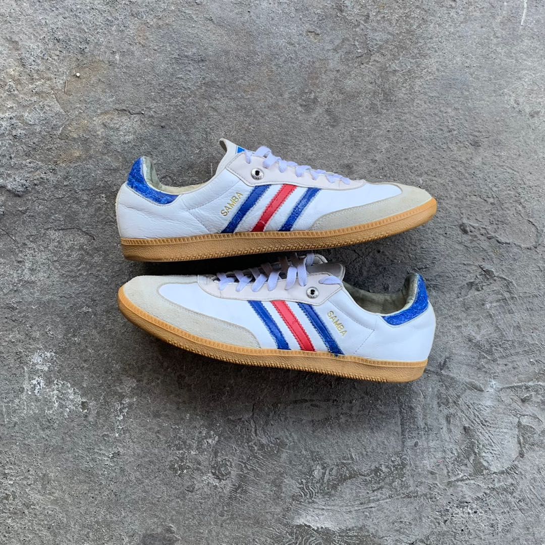 Adidas samba cheap blue and red