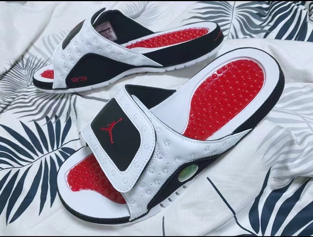 💦Air Jordan Hydro 13 Retro He Got Game熊貓拖鞋, 男裝, 鞋, 拖鞋