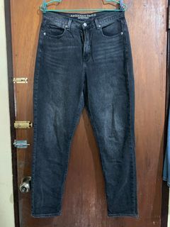 American Eagle Mom Jeans