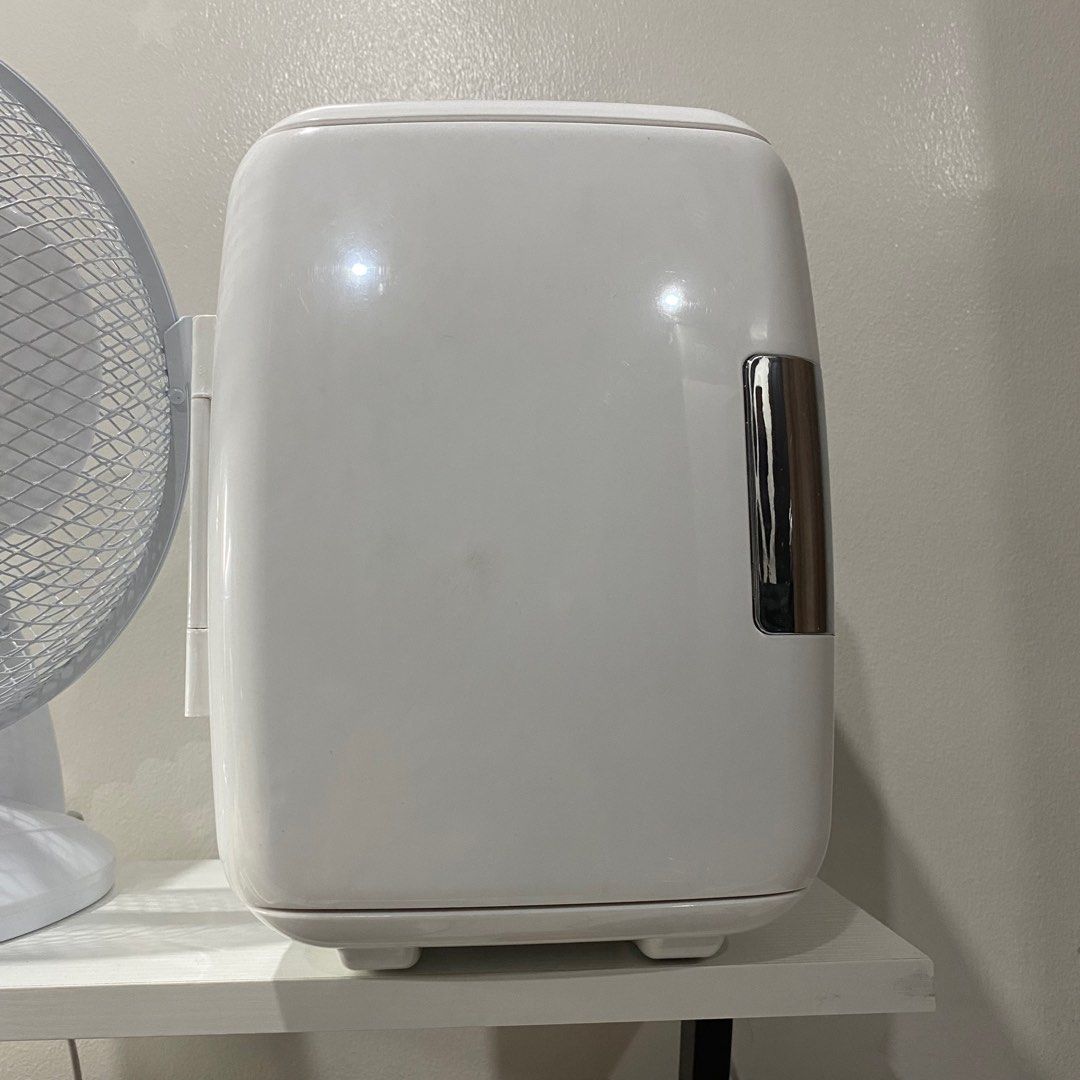 Anko Brand Skincare Mini Refrigerator (Category: Face Care) located in Manila. Submitted by declutter4travelfund (Listing ID 1231720044, Image 2). Description: .