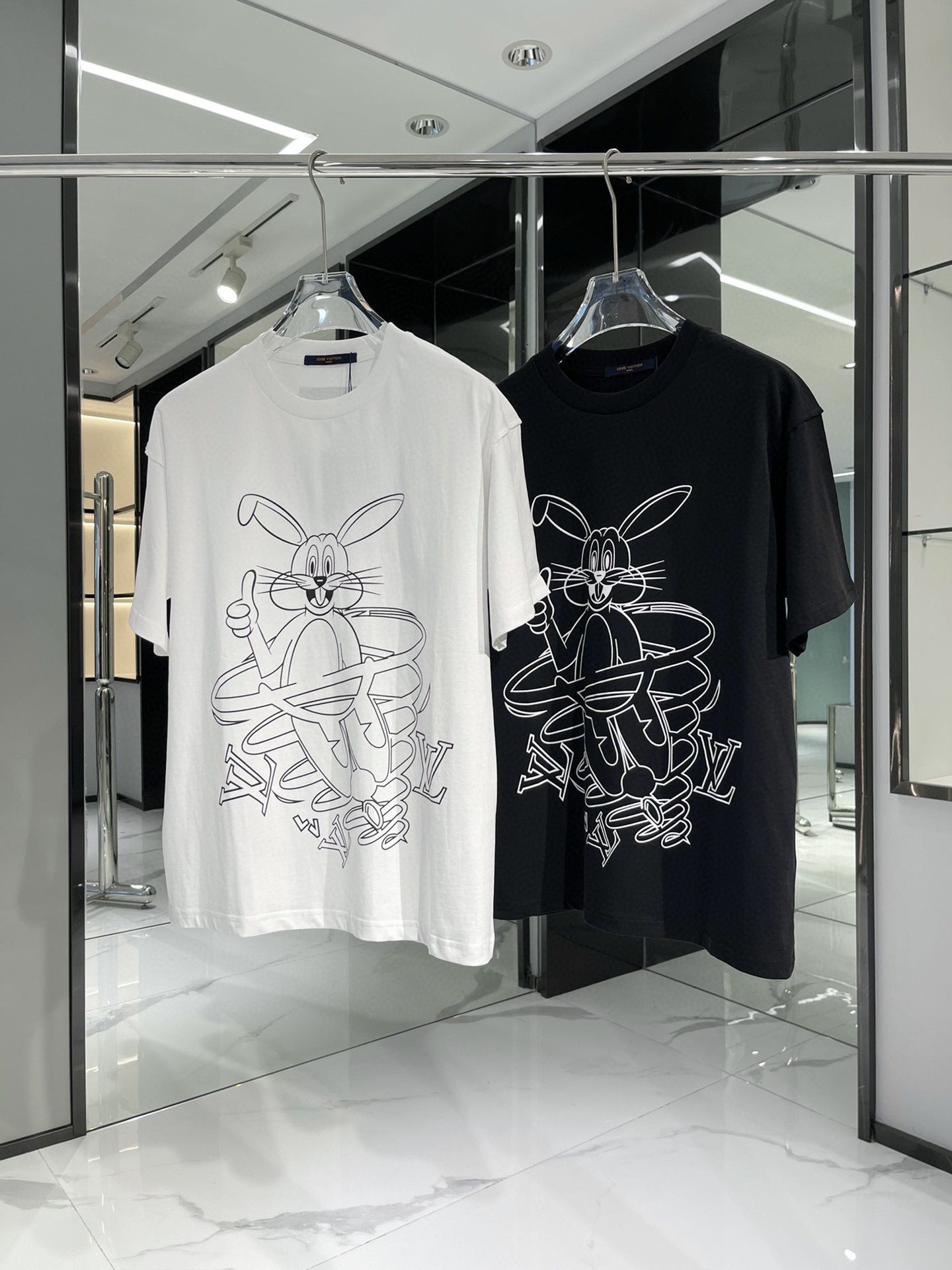 Rabbit Bugs Bunny Louis Vuitton T-shirt For Men And Women