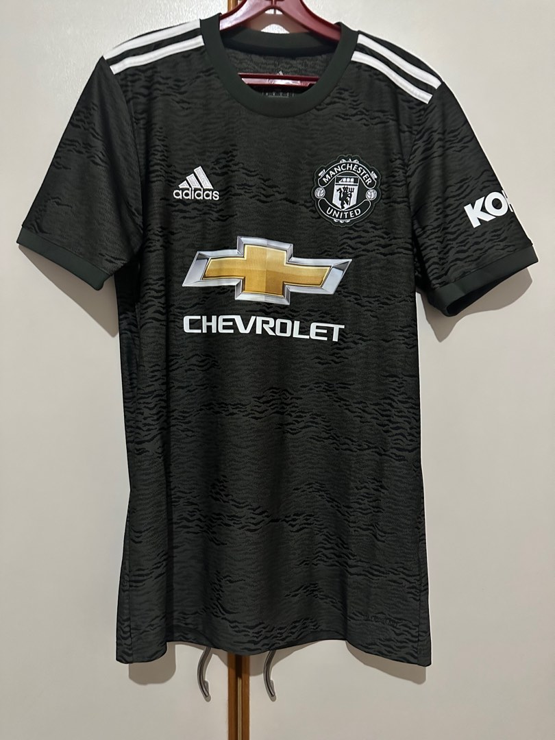 Manchester United Jersey, Men's Fashion, Activewear on Carousell