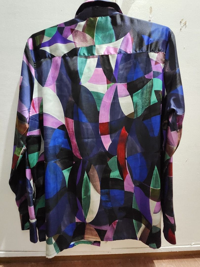 Blouse longsleeves (Category: Longsleeves) located in Manila. Submitted by oshangdeep (Listing ID 1231616072, Image 2). Description: Price still negotiable. .