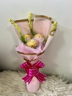 Bouquet bajet coklat bakul/ free kad ucapan
