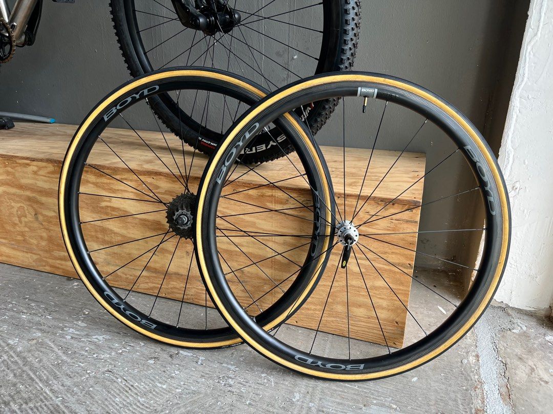 Carbon wheelset Boyd white industries hub Sports Equipment