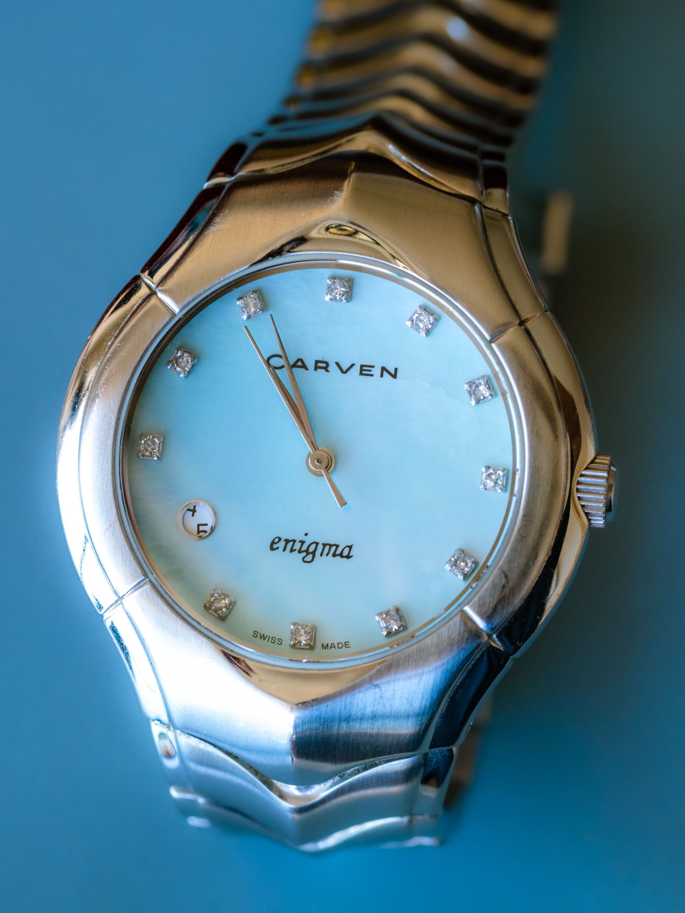 CARVEN 728 Series Men Mother of Pearl Dial and Sapphire Crystal Face Genuine