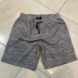 Celana Pendek H&M Relaxpants Shortpants