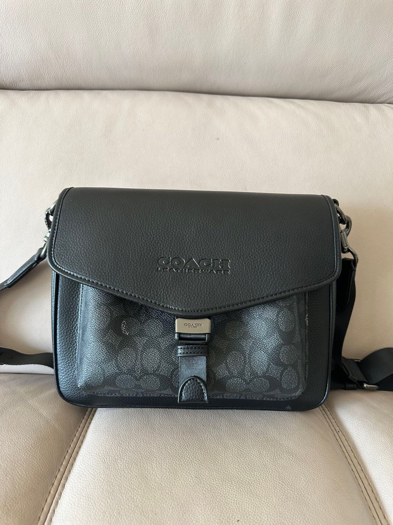 Coach men outlet crossbody bag