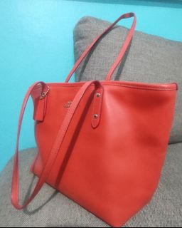 (Category: ) located in . Submitted by shoppers.haven (Listing ID 1231721379, Image 1). Description: .