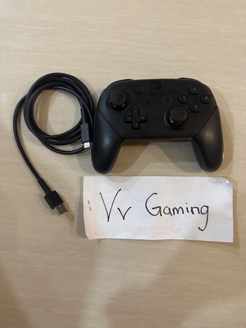 Original Nintendo Switch Pro Controller, Video Gaming, Gaming Accessories,  Controllers on Carousell