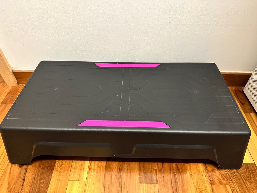 Decathlon Step Board, Sports Equipment, Exercise & Fitness, Exercise