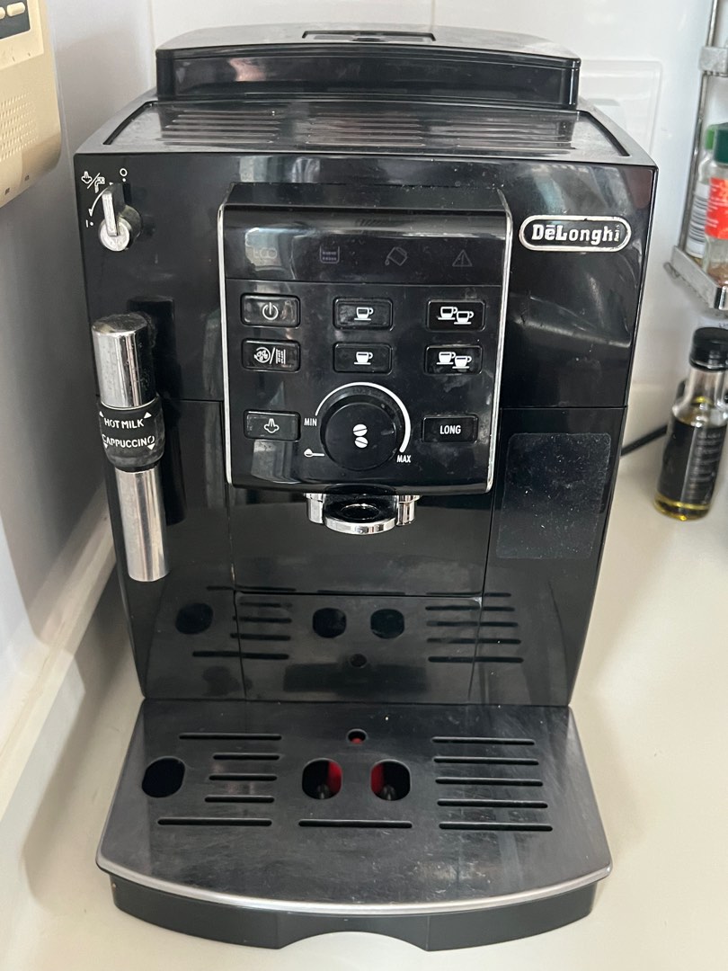 Delonghi Coffee Machine ECAM 23.120.B, 家庭電器, 廚房電器, 咖啡機及咖啡壺 Carousell