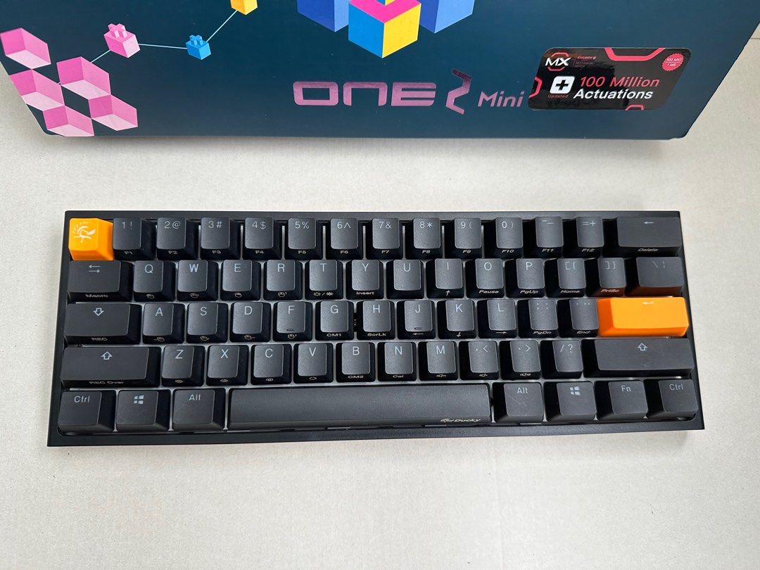 Ducky One 2 Mini Cherry MX Red Switches (Linear) Gaming Keyboard, 電腦＆科技