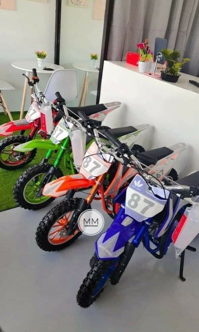 Enduro 87 (Category: Bicycles) located in Manila. Submitted by saguittarian06 (Listing ID 1231780826, Image 1). Description: 8400php ENDURO 87 (dual Pipe) for kids 49cc Engine displacement: single cylinder, two stroke Ignition mode: pull start (pull rope rebound start) Tire size: 12 x 2.75 front and rear Fuel tank capacity: 1.5 liters Gasoline/motor oil: 25-30:1 Braking method: front and rear disc brakes Transmission mode: sprocket transmission H