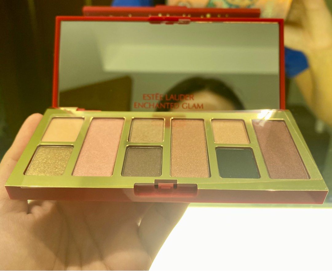 Estee Lauder Eyeshadow Palette Enchanted Glam, Beauty & Personal Care, Face, Makeup on Carousell