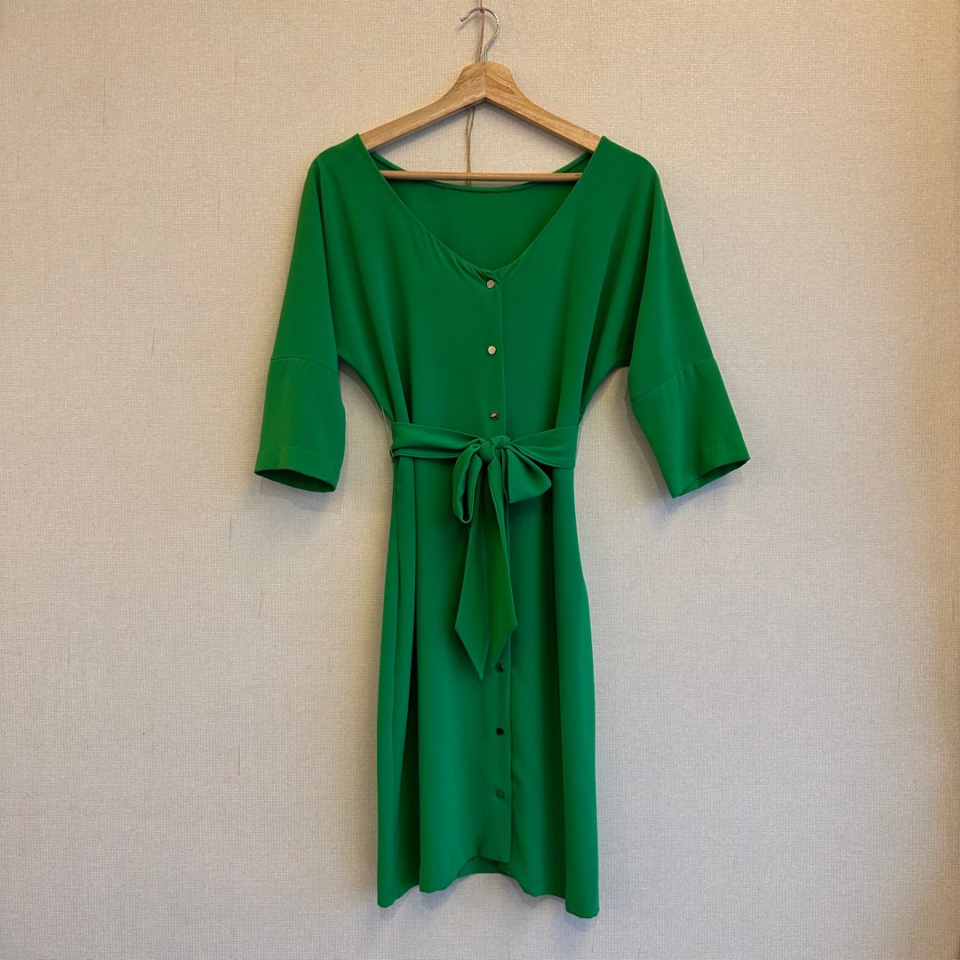 Flowy Chiffon Green Dress, Women's Fashion, Dresses & Sets, Dresses on ...