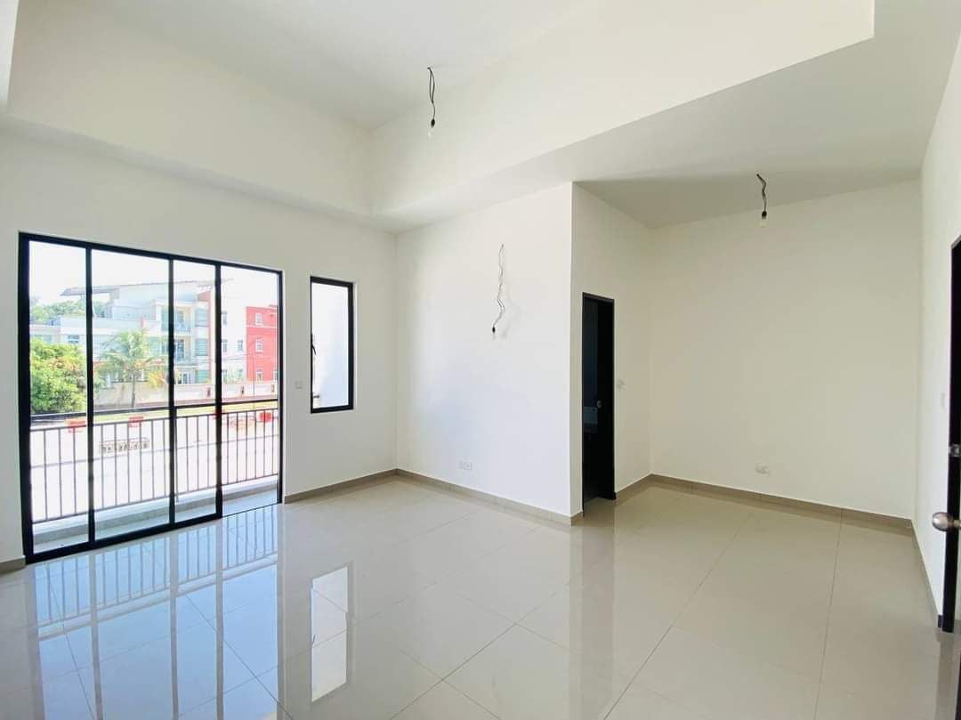 Freehold Malay Reserve, Terrace House Sg Ramal,Kajang, Property, For