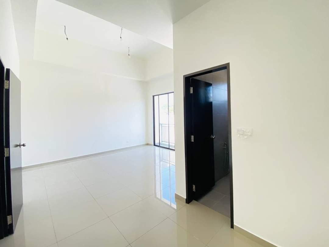 Freehold Malay Reserve, Terrace House Sg Ramal,Kajang, Property, For