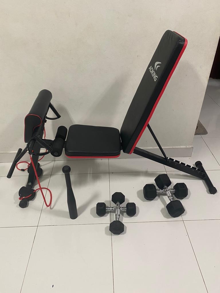 Full warmup and workout set with foldable workout bench, Sports ...