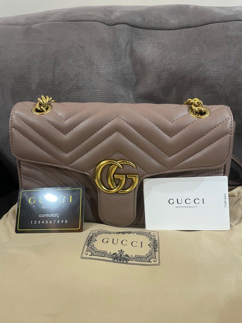 GUCCI MARMONT ORIGINAL AUTHENTIC (Category: Luxury Bags & Wallets) located in Iligan City. Submitted by declutter_er101 (Listing ID 1231716635, Image 2). Description: Preloved Gucci Marmont Luxury Bag Super great quality! Soft leather, and light material. Return and Refund policy if proven fake or unsatisfied with your purchase😊 .
