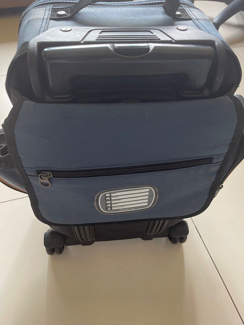 Hawk Trolley School Bag Preloved (BLUE) on Carousell