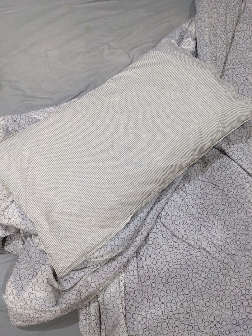 Ikea krakklover pillow review on sale
