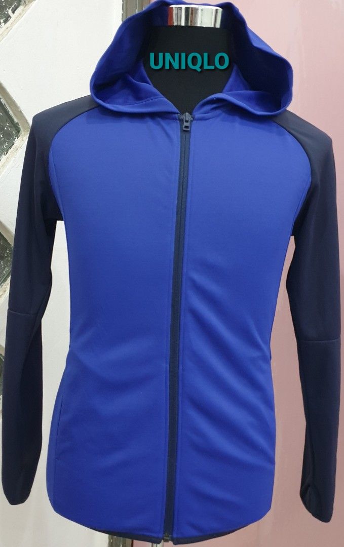 Jaket hoodie uniqlo