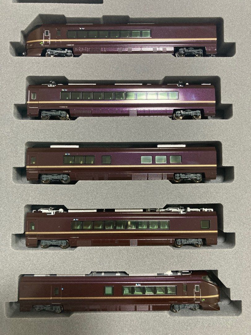 KATO 特別車両とE655系なごみ(和)5両セットの6両 お召し列車 - 鉄道模型