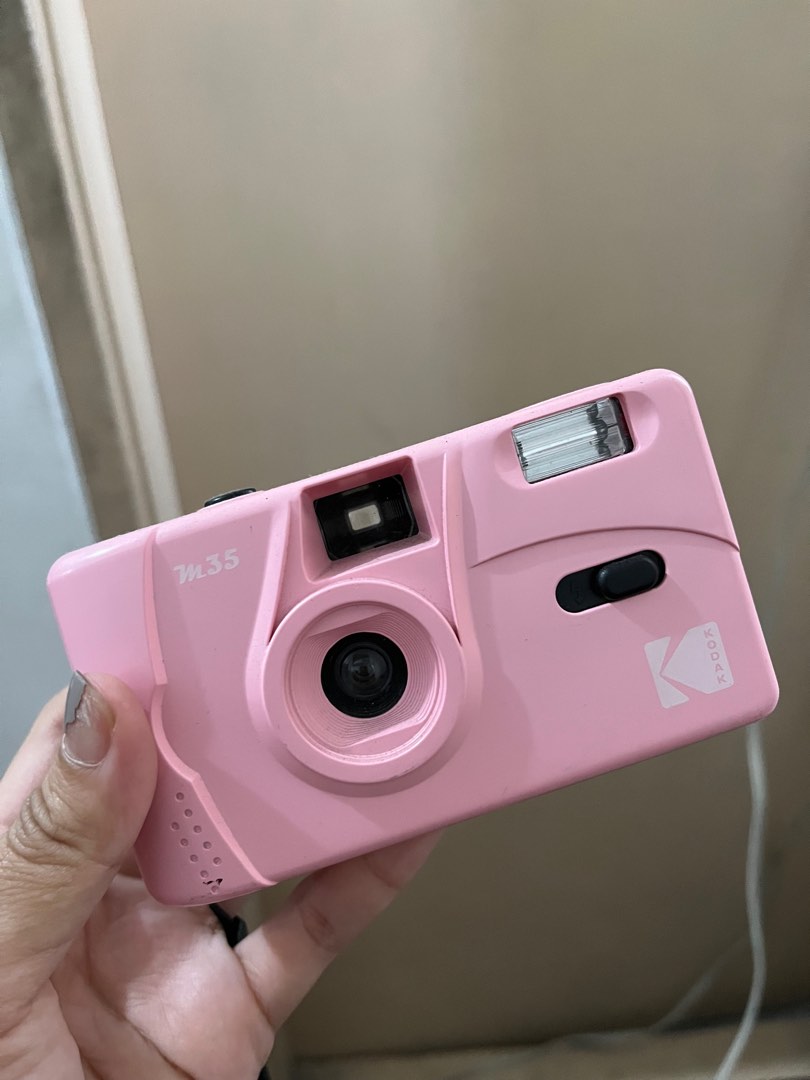 Kodak M35 Reusable Camera (Pink), Photography, Cameras on Carousell