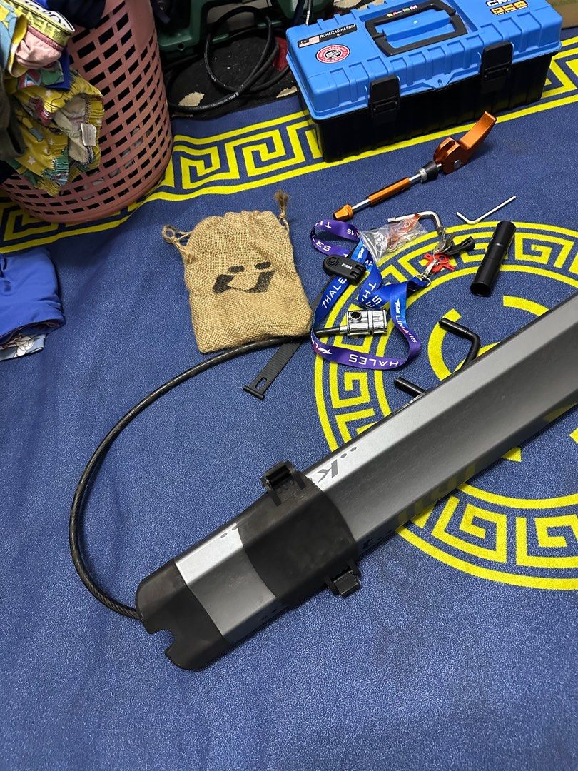 Kuat Trio Bicycle Roof Rack, Sports Equipment, Bicycles & Parts