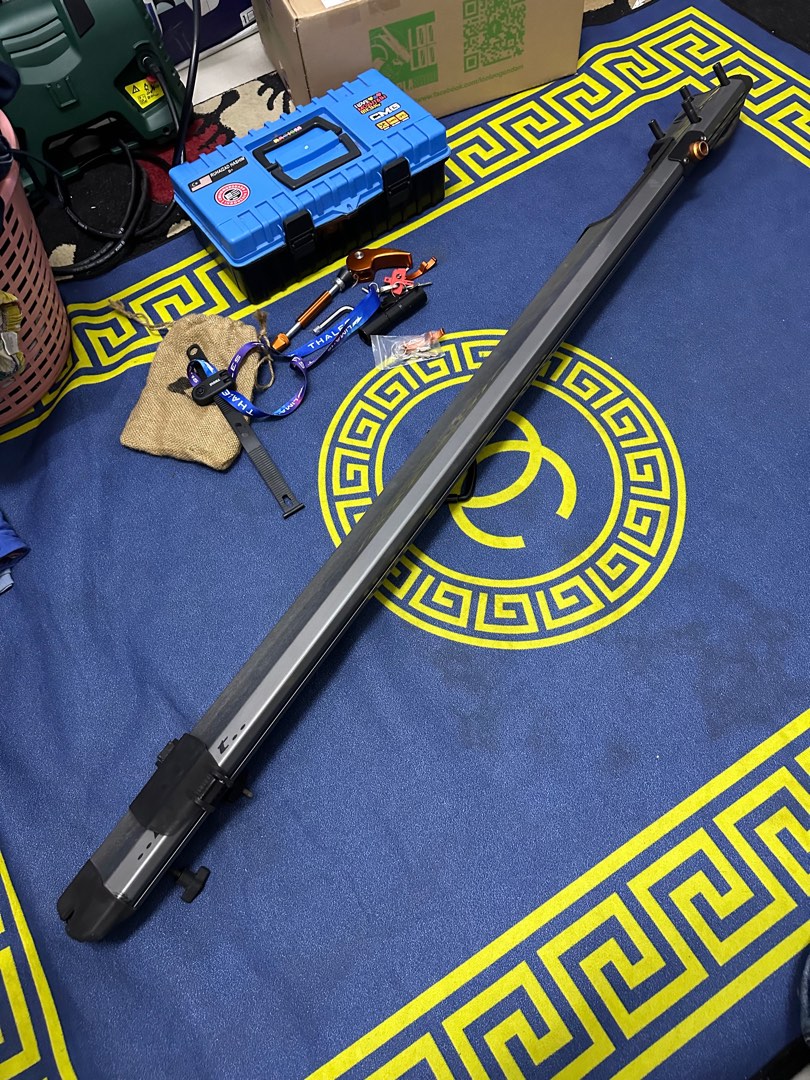 Kuat Trio Bicycle Roof Rack, Sports Equipment, Bicycles & Parts