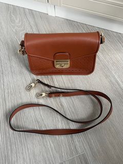 （分類：）位於 。 由 vavapig 提交（商品編號 1231663697，圖片 1）。簡介： 。