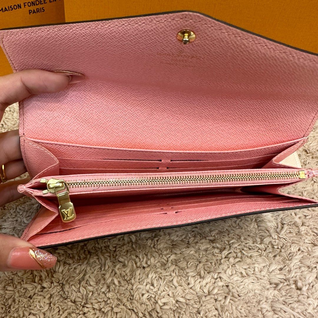 emilie wallet fushia｜TikTok Search