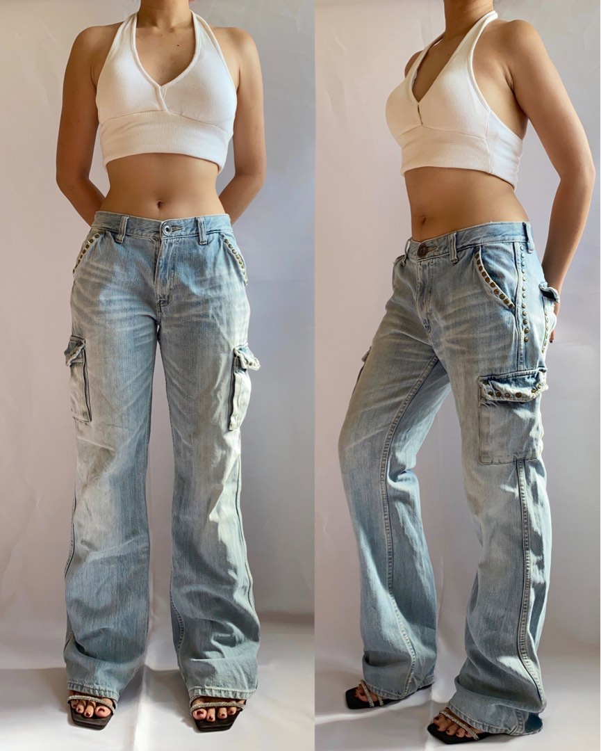 Low rise lowaist denim lightwashed cargo flared jeans pants on Carousell