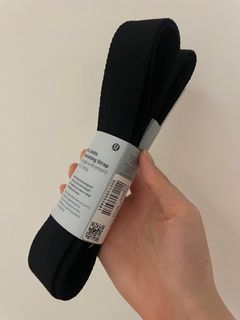 Lululemon No limits yoga strap on black