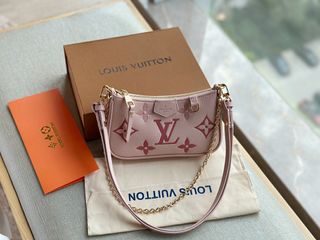 （分類：）位於 。 由 lct97893 提交（商品編號 1231758464，圖片 1）。簡介： 。