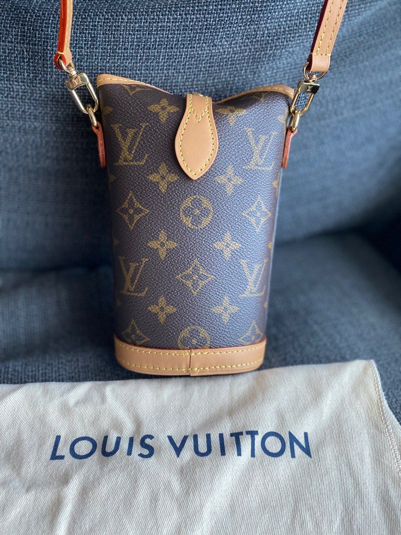 Shop Louis Vuitton 2022 SS Fold tote mm (FOLD ME, M80874) by