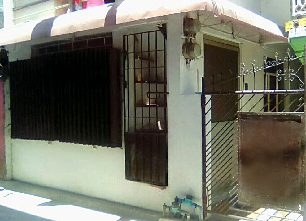 Makati UPDATED near BGC "2 Houses in One Lot" for SALE House & Lot