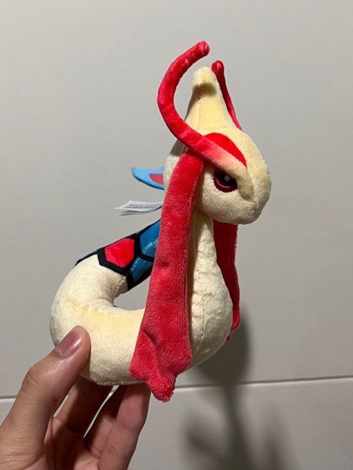 Pokemon milotic shop plush