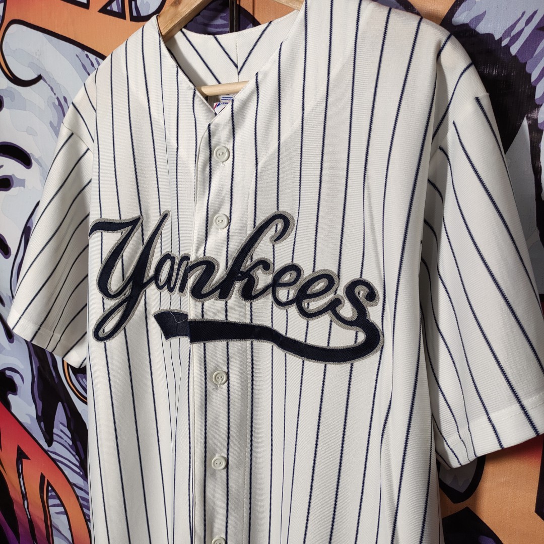 MLB NY yankees jersey (KIDS), Men's Fashion, Activewear on Carousell