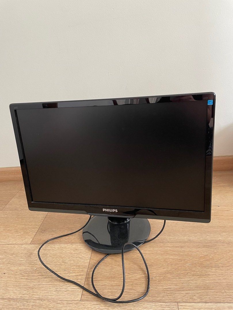 Monitor Philips, Computers & Tech, Desktops on Carousell