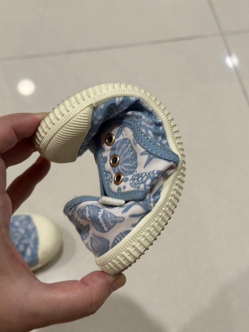 Next canvas pumps online