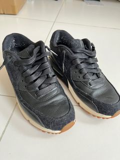 （分類：）位於 。 由 jazech 提交（商品編號 1231688261，圖片 1）。簡介： 。