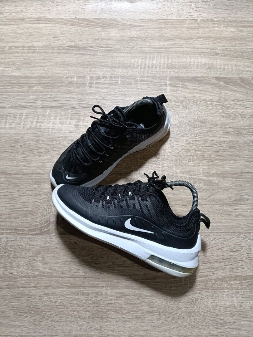 Nike air sale max axis 38.5