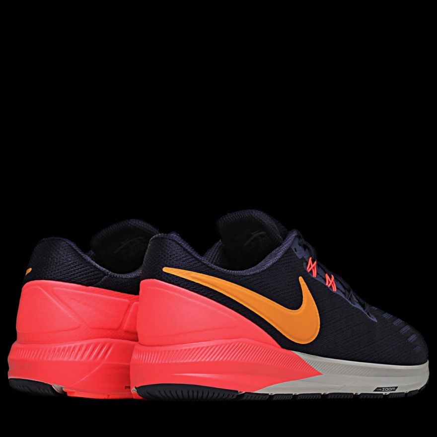 Nike airzoom structure 22 men, Men's Fashion, Footwear, Sneakers on ...